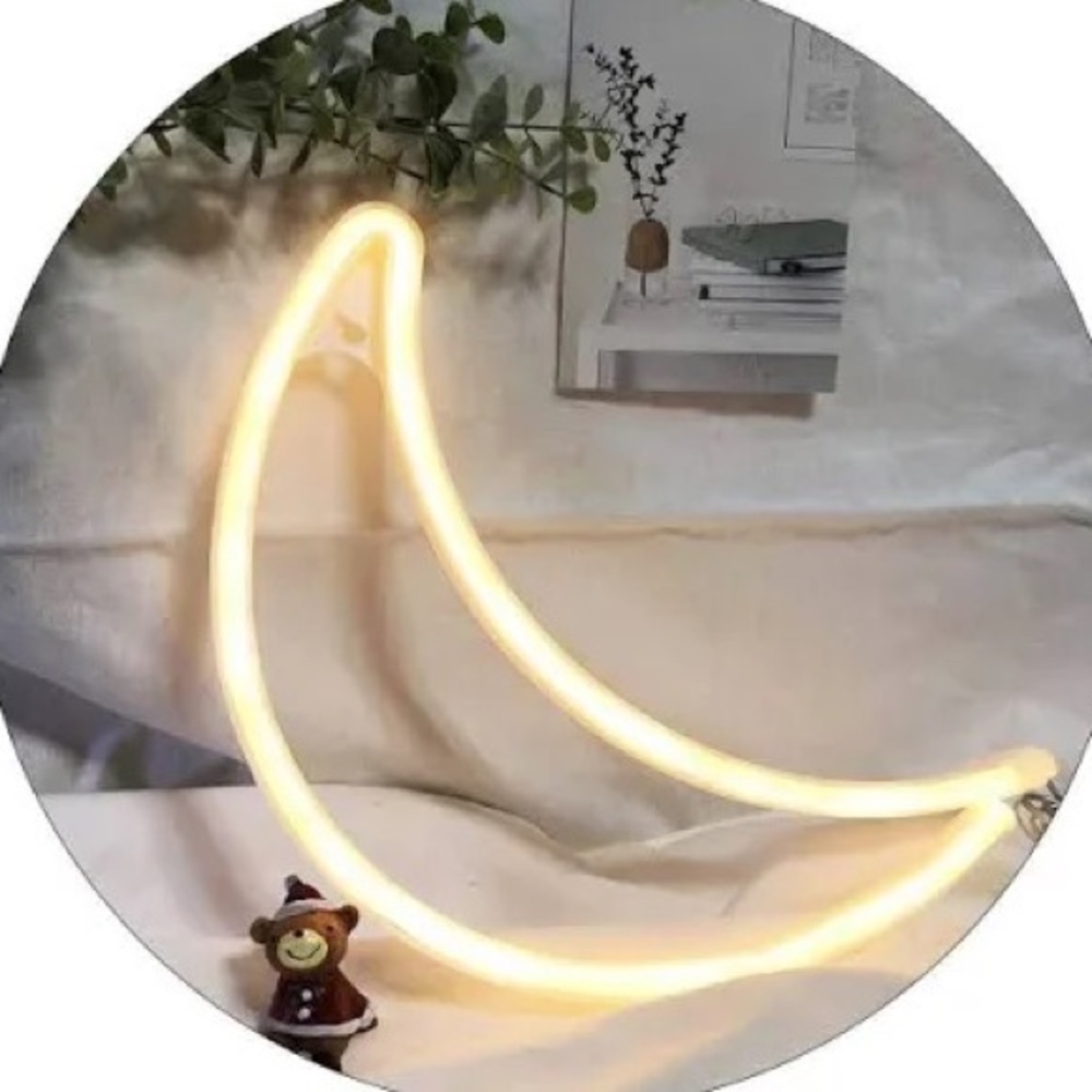 AMAZON light up warm colored moon sign (unused)